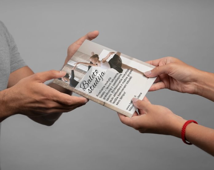 Standartinio dydžio skrajutės