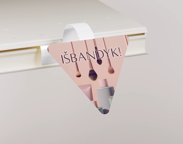 Įvairių formų reklaminiai karuliai